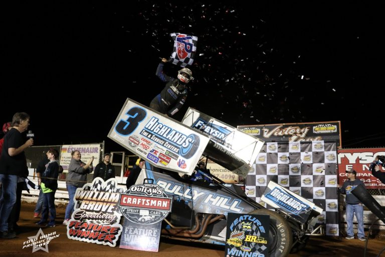 McFadden Ends 2017 USA Tour with First Career World of Outlaws Win; Podium at National Open