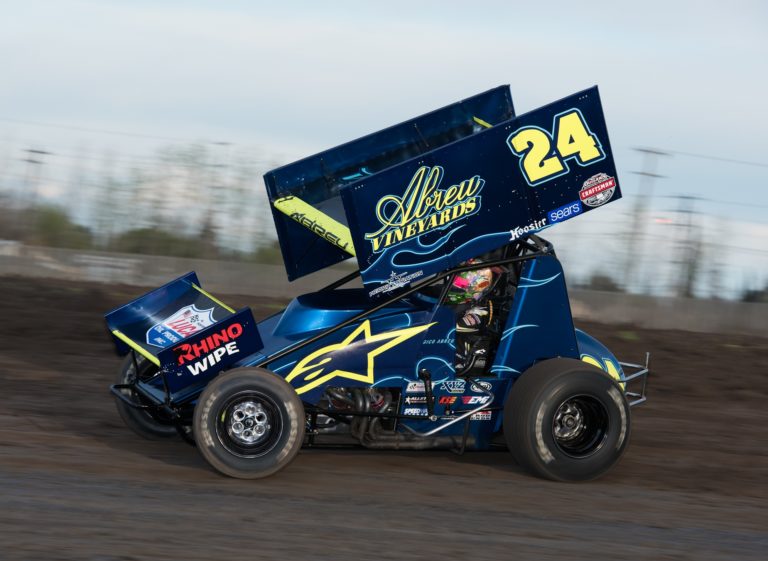 Rico Abreu charges to eleventh with World of Outlaws at Bakersfield Speedway