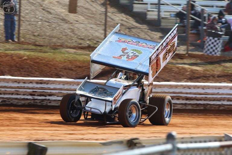 Cory Haas powers to a podium finish at Lincoln Speedway