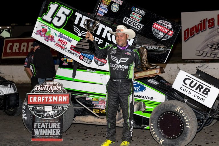 Donny Schatz earns $20,000 during Texas Outlaw Nationals finale at Devil’s Bowl Speedway