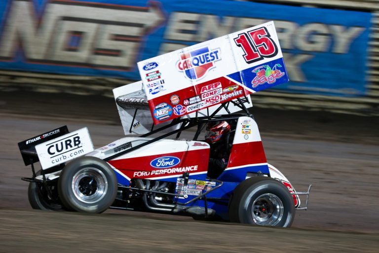 Donny Schatz highlights Knoxville visit with runner-up finish Friday