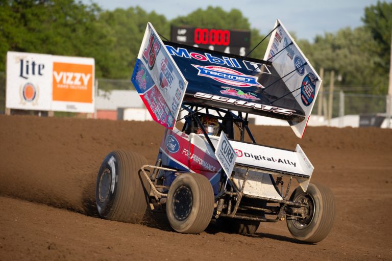 Schatz scores three consecutive top-fives, climbs to second in WoO championship points