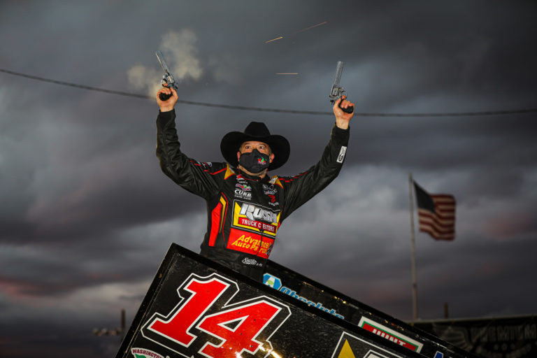 Tony Stewart concludes Arizona Speedway visit with Wild Wing Shootout finale win worth $10,041