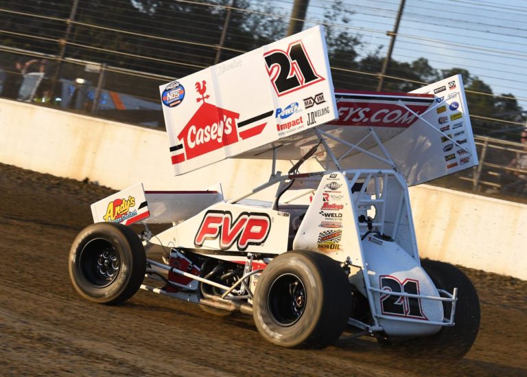 Brian Brown highlights Volusia’s DIRTcar Nationals with 14th-place score in Outlaws sprint finale