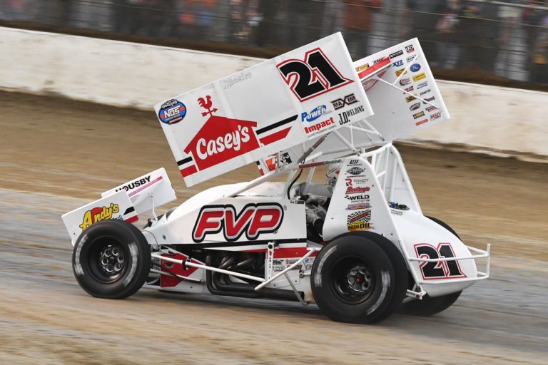 Brian Brown finds top-ten in final Outlaws visit to I-80 Speedway