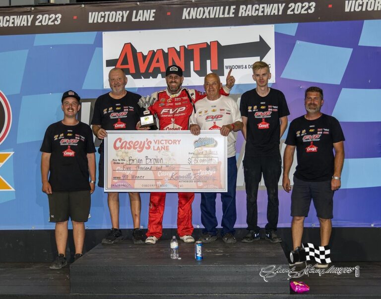 Brown back on top at Knoxville Raceway; High Limit and World of Outlaws to highlight Brown’s upcoming plans