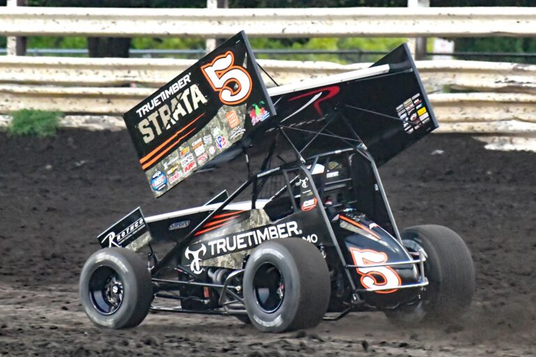 Bayston finds top ten twice at Skagit; Gold Cup action on deck