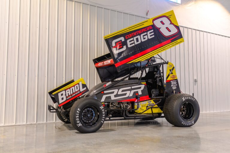 FRESH FOR FLORIDA: RSR and Cory Eliason unveil new look in time for DIRTcar Nationals