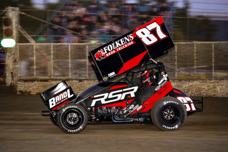 Reutzel races to a WoO podium in exciting finish at Kennedale