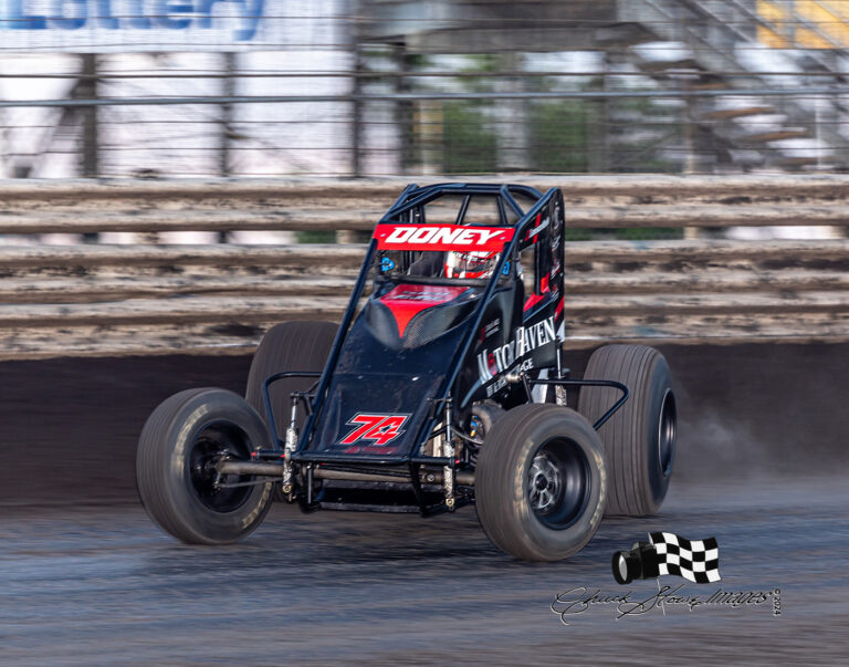 Xavier Doney impressive in two-day USAC Knoxville invasion; Natalie Doney finds top-ten at Valley Speedway