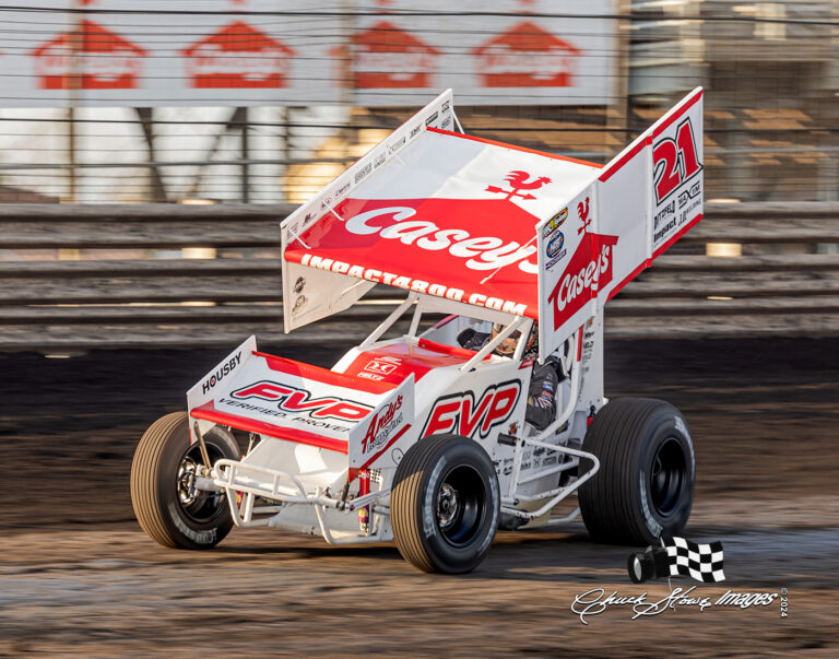 Brown highlights weekend campaign with WoO top-ten at Knoxville; All eyes on Huset’s Speedway