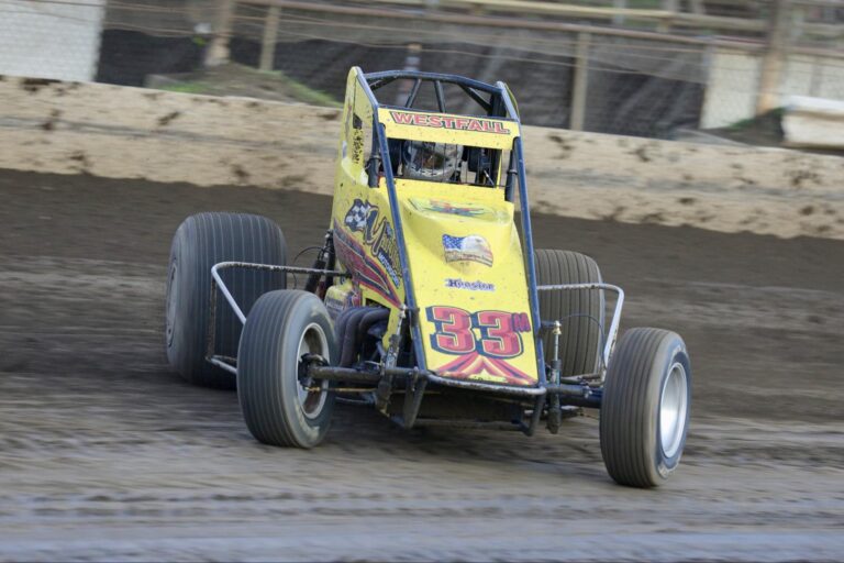 RMM and Westfall runner-up at Waynesfield; Team gears up for Indiana Sprint Week