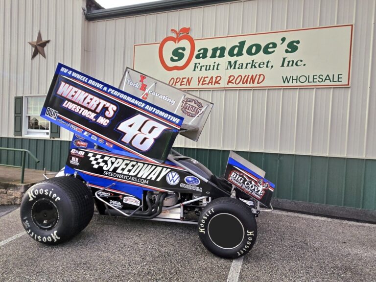 NEW LOOK, NEW MERCH, SAME PLAN: Danny Dietrich to kick-off 2025 campaign with ASCS and World of Outlaws starts in the Sunshine State