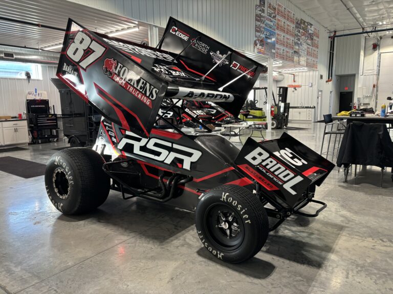 Aaron Reutzel and Ridge & Sons Racing unveil car and schedule; 2025 season to launch at Volusia Speedway Park