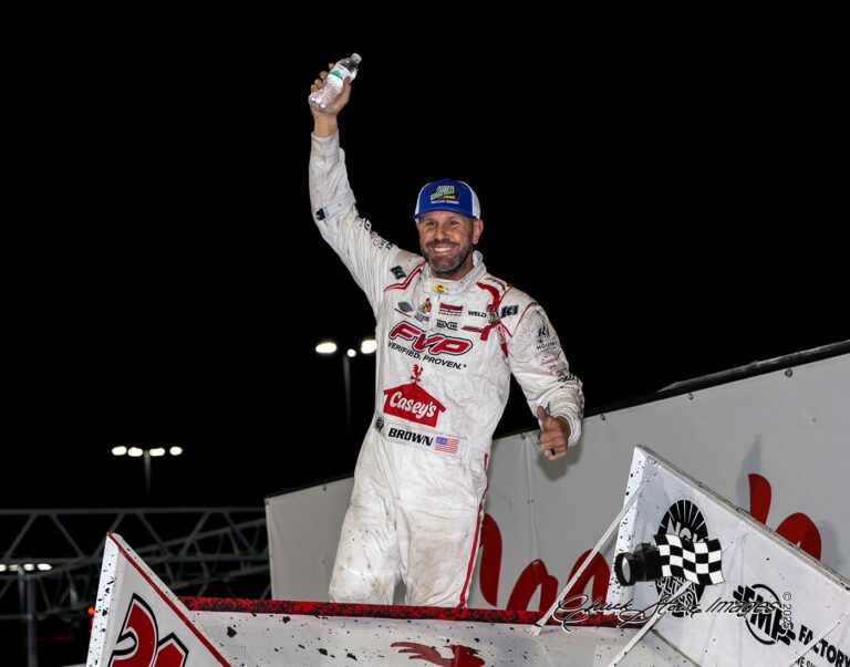 Blackjack goes back-to-back with another Knoxville victory; Set to return May 24