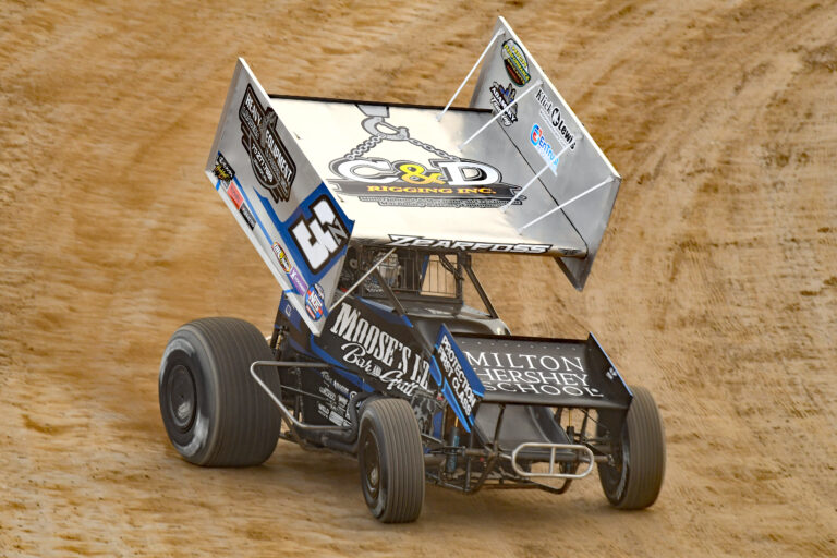 THEY’RE BACK: Zearfoss to take on World of Outlaws in Central PA visits to BAPS and Williams Grove