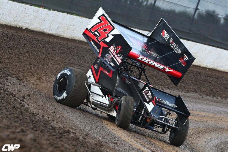 SCHEDULE SWAP: Doney-Lawson Racing and team mentor Sammy Swindell redirect attention to Knoxville Raceway 
