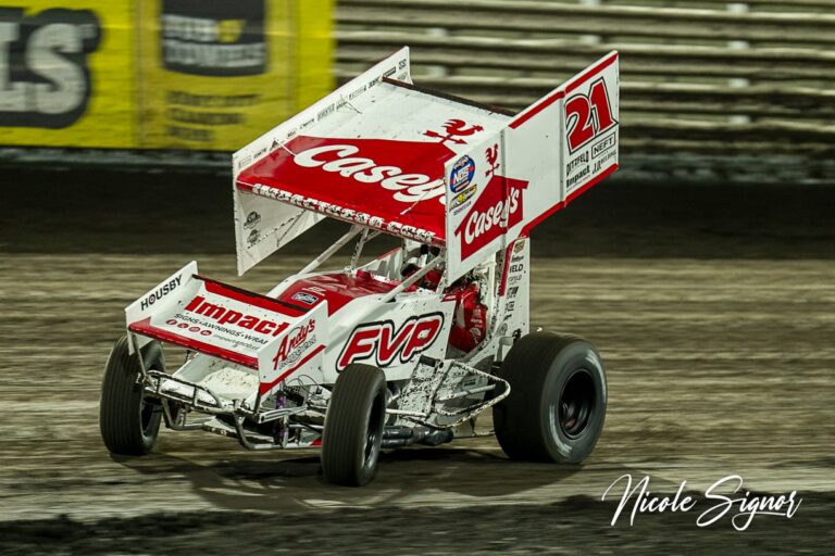 Brown ninth in WoO Knoxville doubleheader finale; Set to return May 2